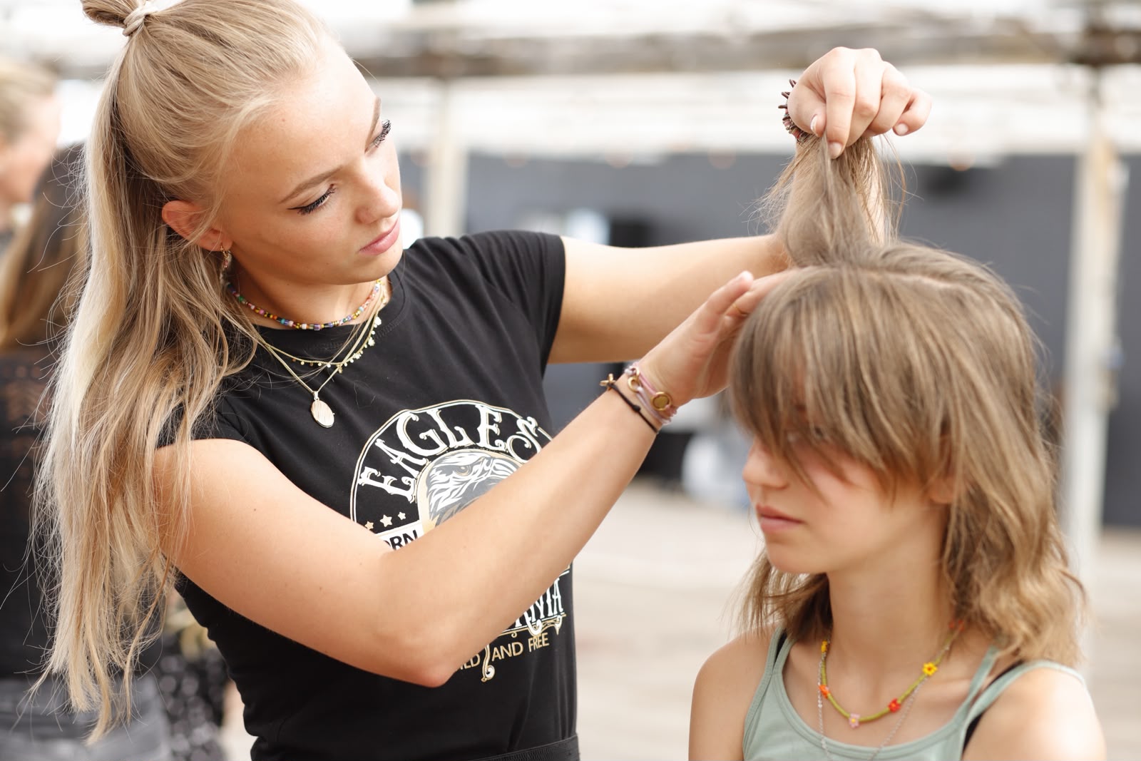 Haarstyling — halve staart